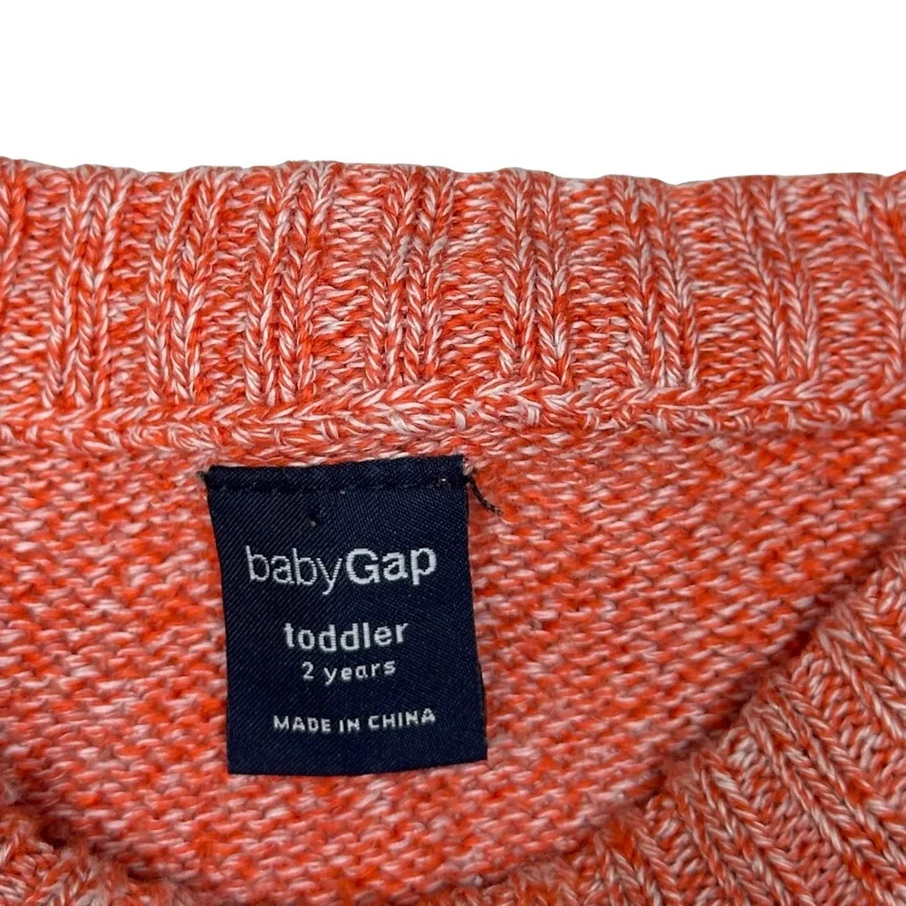 Gap Sweater‎